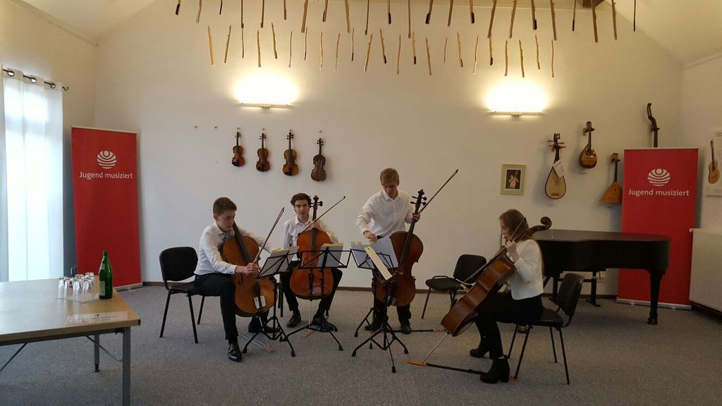 Unsere Cellisten bei Jugend Musiziert 2017